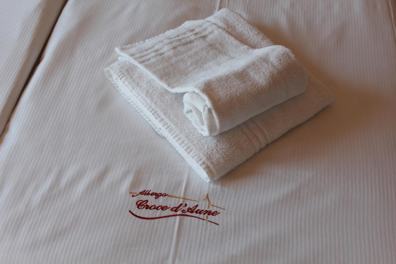 Albergo Croce D'Aune เปดาเวนา ภายนอก รูปภาพ